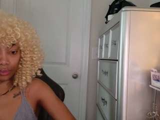 butterflybooty Live Webcam on CamSoda