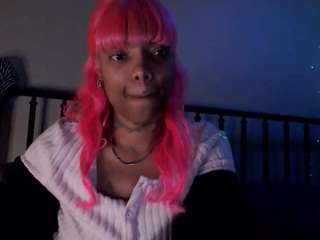 Live webcam model butterflybooty on Soda Cams