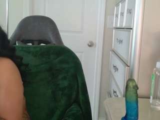 Live webcam model butterflybooty on Soda Cams