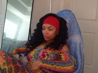 butterflybooty's CamSoda show and profile