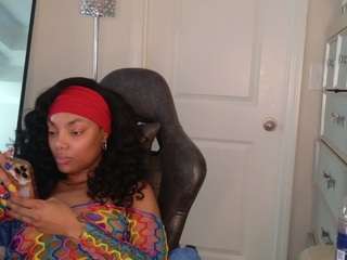 Live webcam model butterflybooty on Soda Cams