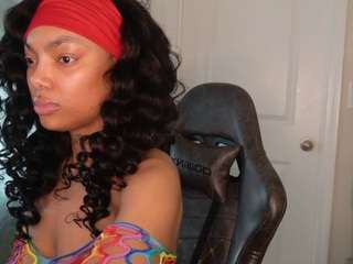 Live webcam model butterflybooty on Soda Cams