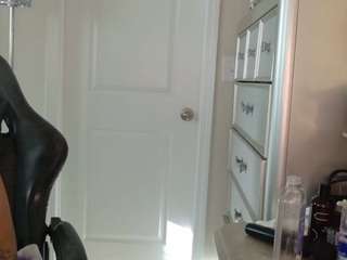 Live webcam model butterflybooty on Soda Cams