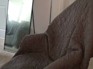 Live webcam model butterflybooty on Soda Cams