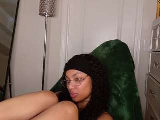 butterflybooty Live Webcam on CamSoda