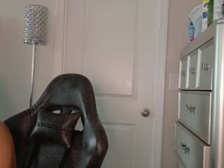 butterflybooty Live Webcam on CamSoda