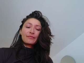 azaleiia