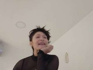azaleiia's live room