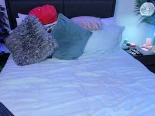 mollywhite Live Webcam on CamSoda