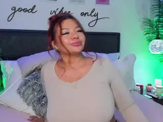 Mollywhite's Live Sex Cam Show