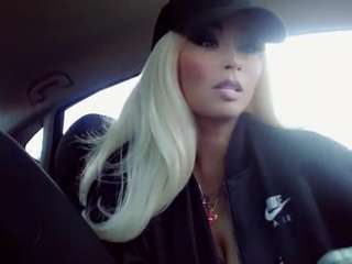 Live webcam model 808sweets on Soda Cams