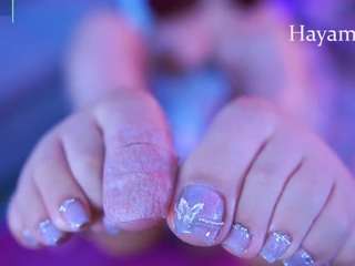 Annalyynn's cam show statistics and live stream