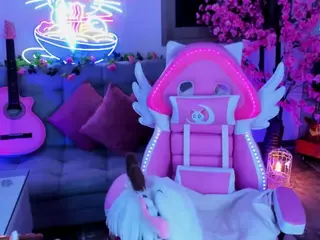 Jun Lee's Live Sex Cam Show