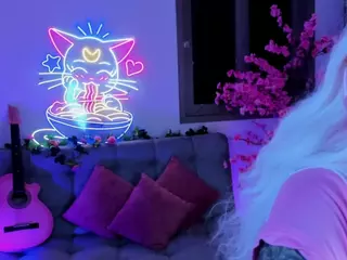 Jun Lee's Live Sex Cam Show