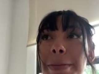 petiitstef Live Webcam on CamSoda