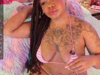 tarawilsonn Live Webcam on CamSoda