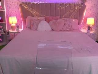 ameliwin from CamSoda is Freechat