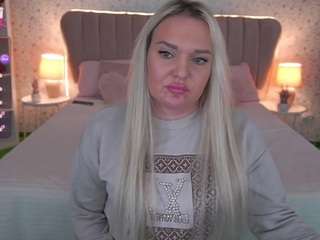 Live Sex Chat with ameliwin (@ameliwin)