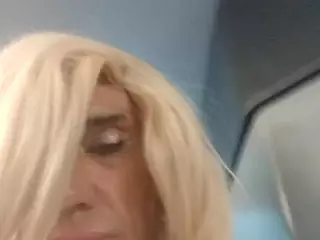 hotarea339's Live Sex Cam Show
