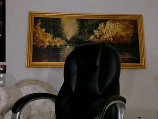  arianacruz69 chat room