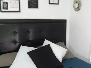 ALEXASWEET's Live Sex Cam Show