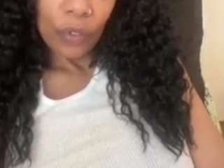 Live webcam model princesskitty on Soda Cams