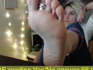 naturalpussy Live Webcam on CamSoda