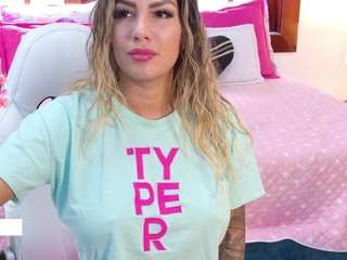 amyhonney webcam model