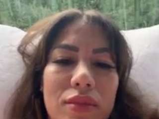 amyhonney's CamSoda show and profile