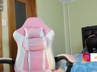 allisonlove webcam model