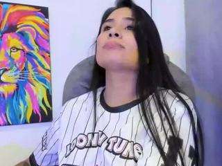 le modèle allisonlove est en webcam porno dans un show sur le site camsoda, il possède les tags suivants: anal,shy,natural,no drinking,no smoking,nonude,pijama,pillow,pussy,skinny,ass,spank,squirter,tattoos,teen 18,toys,young,young adult,nasty,lush