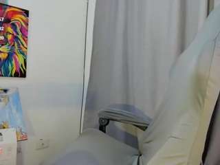 allison live cam preview