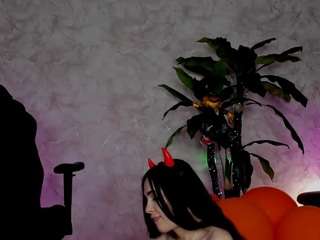emma7 live cam preview
