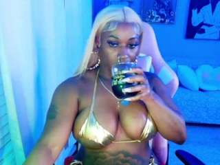 msfitqueen from CamSoda is Freechat