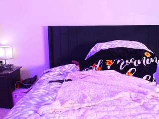 Live webcam model msfitqueen on Soda Cams