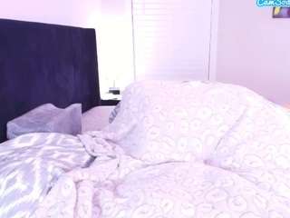 Live webcam model msfitqueen on Soda Cams