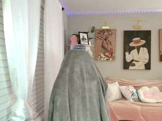 Live webcam model msfitqueen on Soda Cams