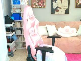 Live webcam model msfitqueen on Soda Cams