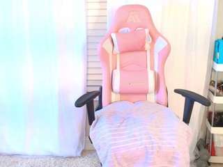 Live webcam model msfitqueen on Soda Cams