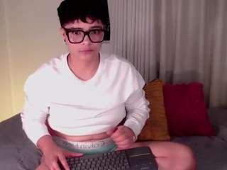 isabellamout live cam profile