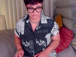 isabellamout webcam model