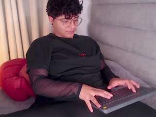 isabellamout's live room