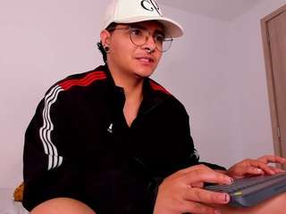 Yossef_Transboy