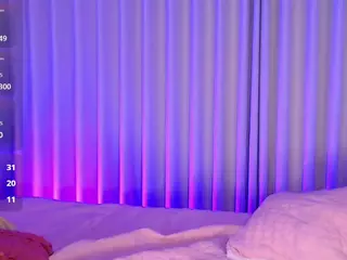 isabellamout's Live Sex Cam Show