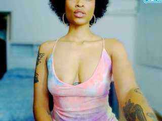 tiaramace Live Webcam on CamSoda