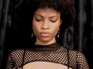 tiaramace Live Webcam on CamSoda