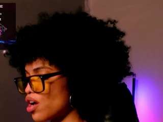 tiaramace live webcam show