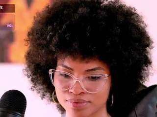 tiaramace live webcam show