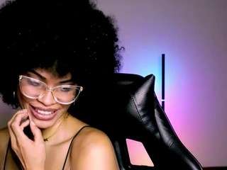 tiaramace's live room