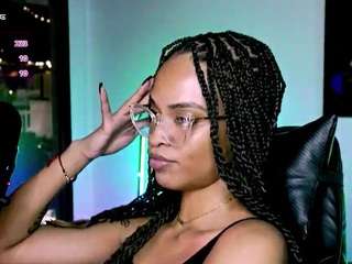 tiaramace's live room